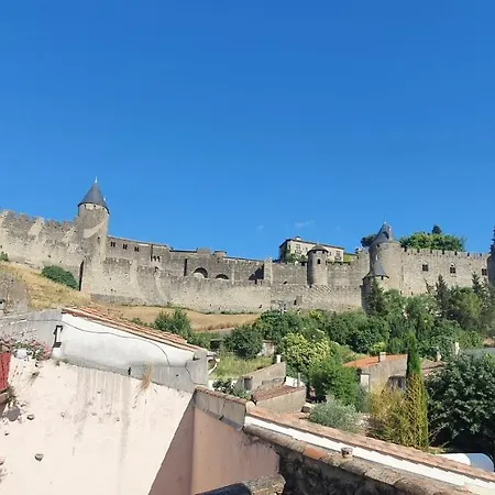 La Caponniere *